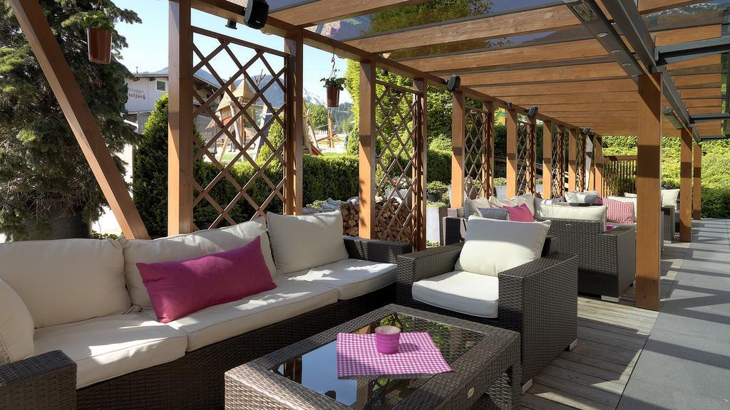 Alpina Zillertal . Family Lifestyle Kinderhotel Fuegen Luaran gambar