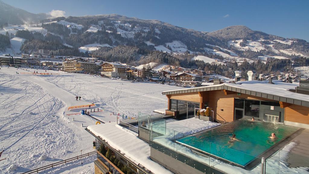 Alpina Zillertal . Family Lifestyle Kinderhotel Fuegen Luaran gambar
