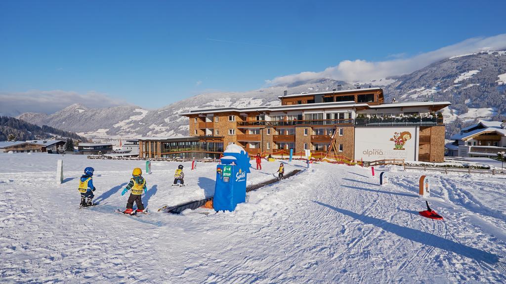Alpina Zillertal . Family Lifestyle Kinderhotel Fuegen Luaran gambar